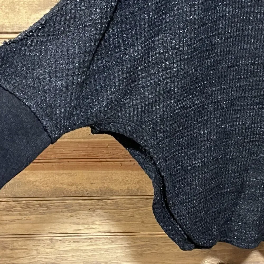 POST CARD Anthropologie Village Swing Gray Thermal Top Size M Long Sleeve Women - Picture 2 of 11